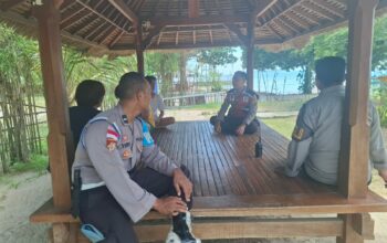 Polisi Aktif Jaga Kamtibmas, Patroli Dialogis Sentuh Warga Sekotong