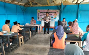 Polsek Sekotong Gelar ‘Polsek Menyapa Sekolah