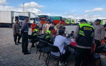 Bakti Kesehatan Polres Lombok Barat: Perhatian Serius bagi Pengemudi di Pelabuhan Gilimas