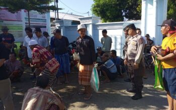 Silaturahmi Polres Lombok Barat di Pasar Segenter Warga Diajak Aktif Jaga Keamanan
