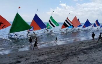 Tradisi Bahari dan Maulid Nabi, Nelayan Cemare Ramaikan Lomba Perahu Layar