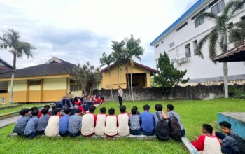 Generasi Tertib Lalu Lintas Dimulai dari SMPN 1 Lembar