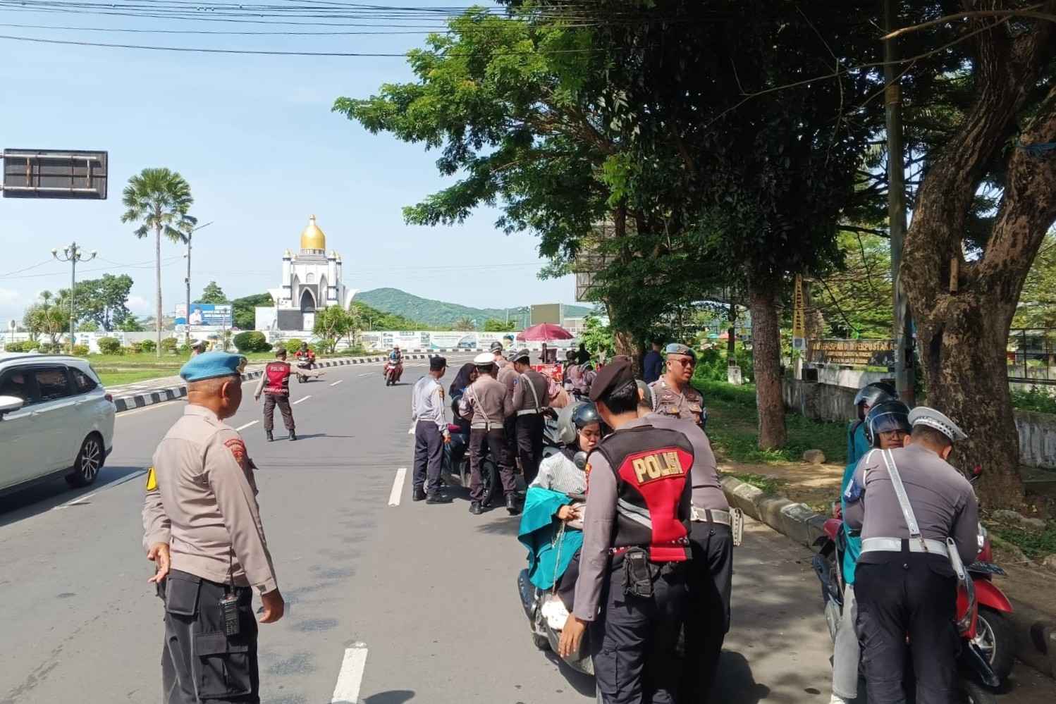 Operasi Zebra Rinjani di Lombok Barat: Ratusan Teguran Dominasi Penindakan