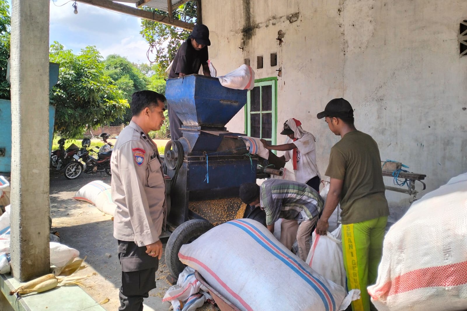Sinergi Polri dan Bulog: Petani Lombok Barat Kini Lebih Sejahtera