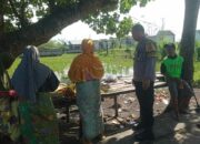 Sukseskan Ketahanan Pangan, Bhabinkamtibmas Lombok Barat Sambangi Warga